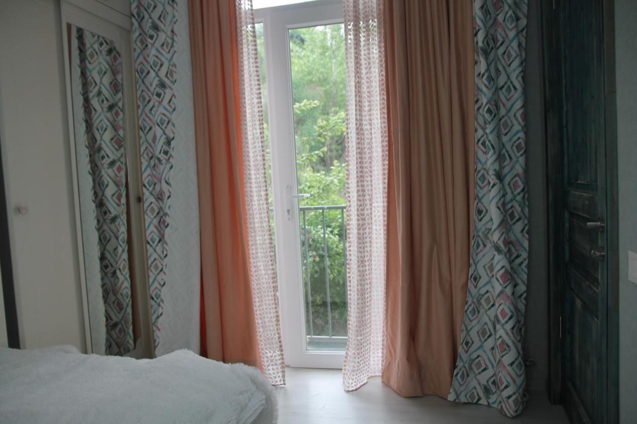 טביליסי Cozy Apartment In Vake מראה חיצוני תמונה